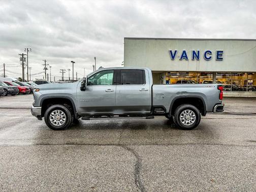 2024 Chevrolet Silverado 2500 LTZ