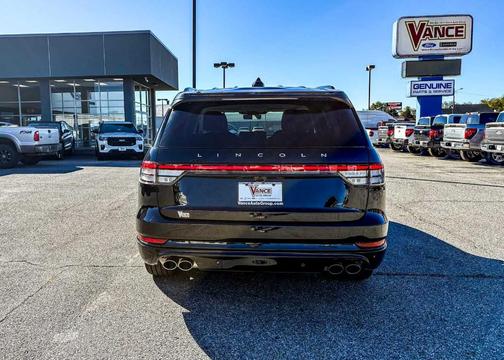 2025 Lincoln Aviator Premiere