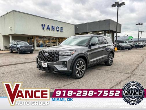 Light Blue Clearcoat Metallic 2026 Ford Explorer ST-Line