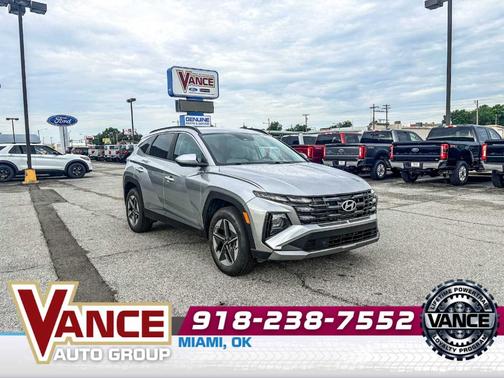 Shimmering Silver 2025 Hyundai TUCSON SEL
