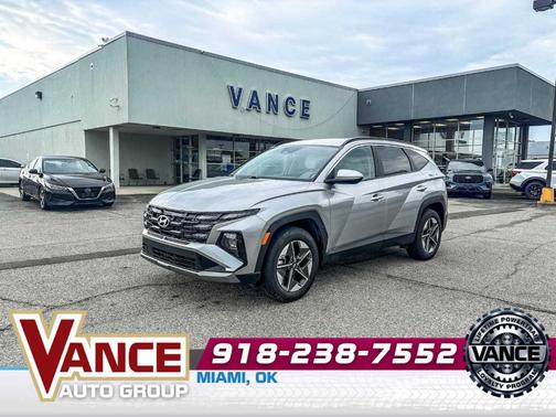 Shimmering Silver 2025 Hyundai TUCSON SEL