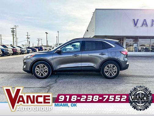 2022 Ford Escape SEL