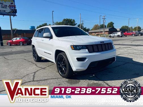2022 Jeep Grand Cherokee WK Laredo