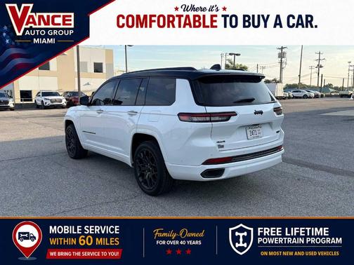 Bright White Clearcoat 2025 Jeep Grand Cherokee L Summit