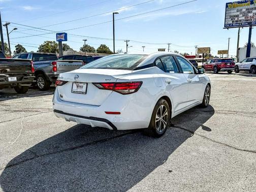 2022 Nissan Sentra SV