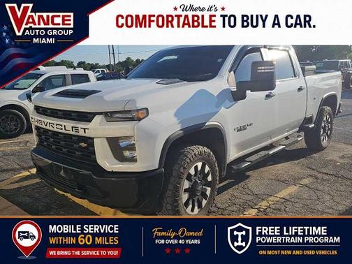 Summit White 2020 Chevrolet Silverado 2500 Custom