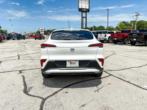 2024 Buick Envista Preferred