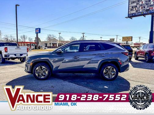 2025 Hyundai TUCSON SEL