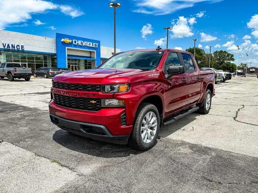 2021 Chevrolet Silverado 1500 Custom