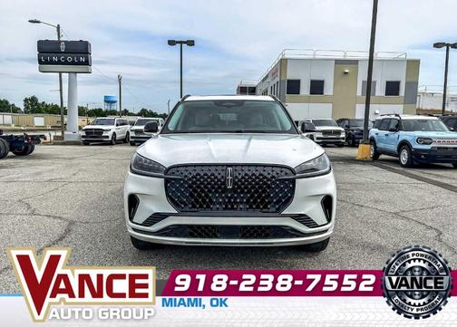 Pristine White 2026 Lincoln Aviator Premiere