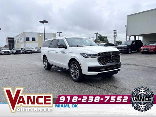 Pristine White 2026 Lincoln Navigator L Reserve