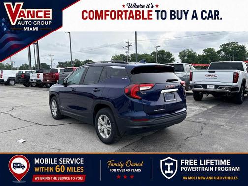 Marine Metallic 2022 GMC Terrain SLE