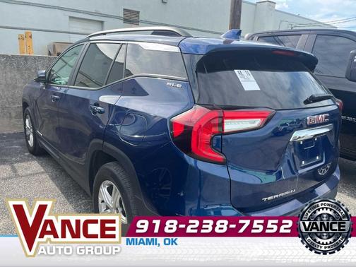 Marine Metallic 2022 GMC Terrain SLE