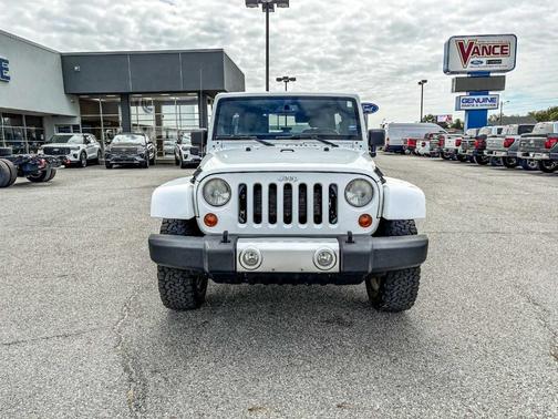 2013 Jeep Wrangler Unlimited Sahara