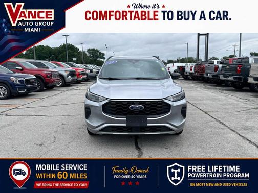 Iconic Silver Metallic 2023 Ford Escape ST-Line