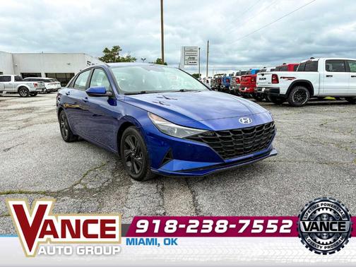 2021 Hyundai ELANTRA SEL