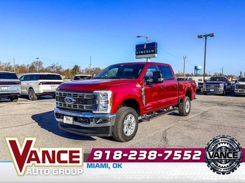 Ruby Red Metallic Tinted Clearcoat 2026 Ford F-250 XLT