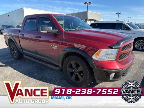 Deep Cherry Red Crystal Pearlcoat 2015 RAM 1500 SLT