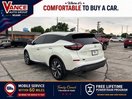 White 2023 Nissan Murano SL