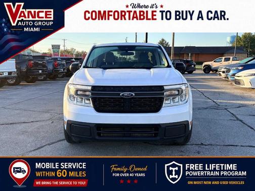 Oxford White 2024 Ford Maverick XLT