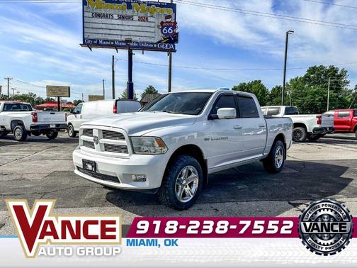 Bright White 2012 RAM 1500 Sport