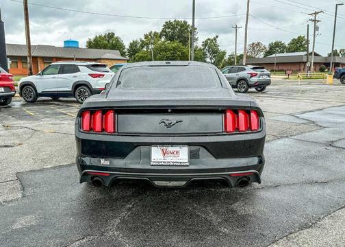 2016 Ford Mustang EcoBoost Premium