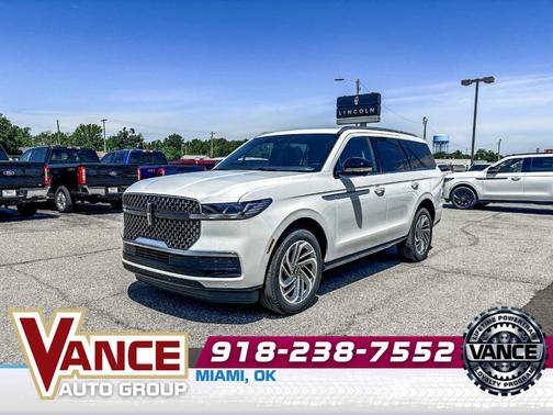 Pristine White 2026 Lincoln Navigator Reserve