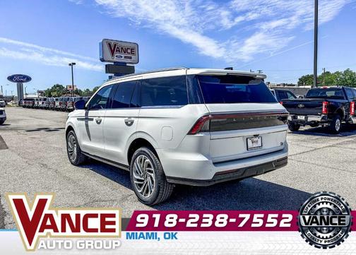 Pristine White 2026 Lincoln Navigator Reserve