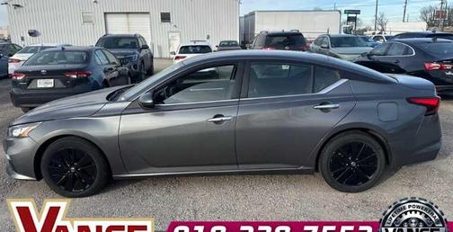 2022 Nissan Altima 2.5 SV