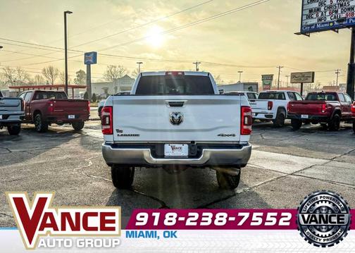 Bright White Clearcoat 2020 RAM 2500 Laramie