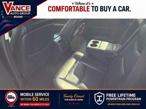 Stellar Black Metallic 2017 Cadillac XT5 Luxury