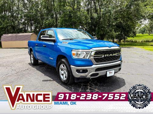 2024 RAM 1500 Big Horn/Lone Star