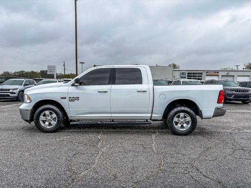 2020 RAM 1500 Classic SLT