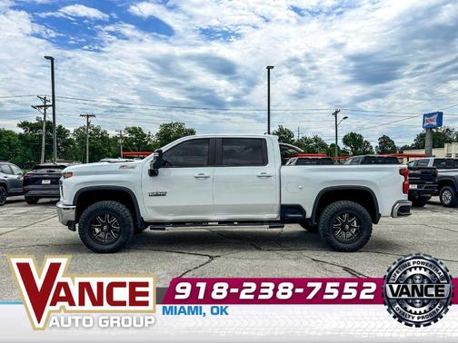 Summit White 2021 Chevrolet Silverado 2500 LT