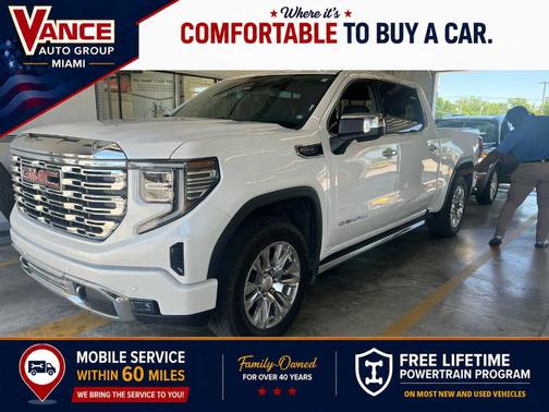 White Frost Tri-Coat 2022 GMC Sierra 1500 Denali