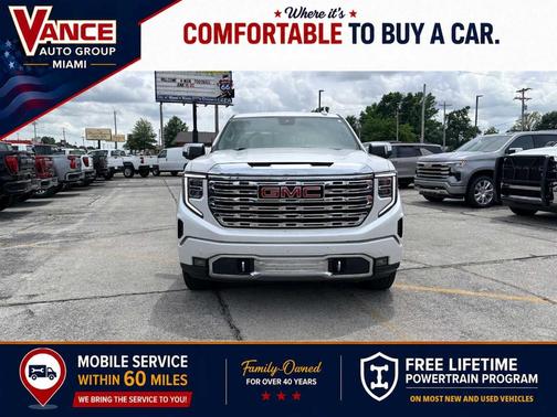 White Frost Tri-Coat 2022 GMC Sierra 1500 Denali