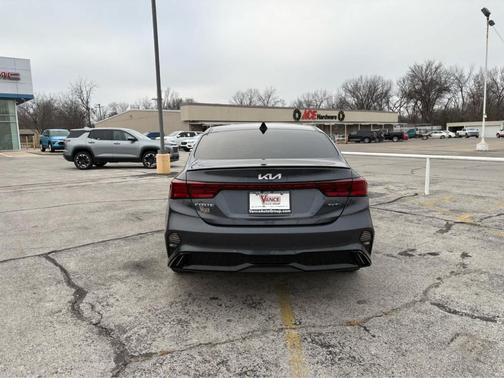 2023 Kia Forte GT-Line