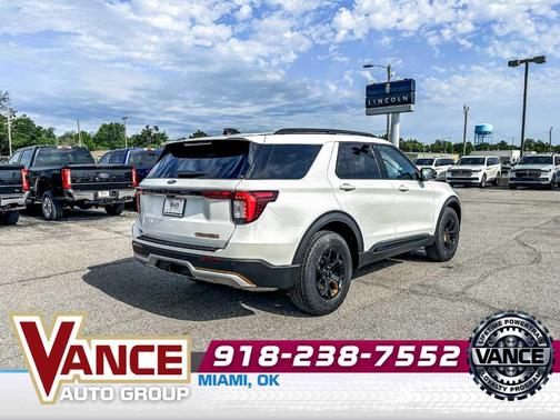 Star White 2026 Ford Explorer Tremor