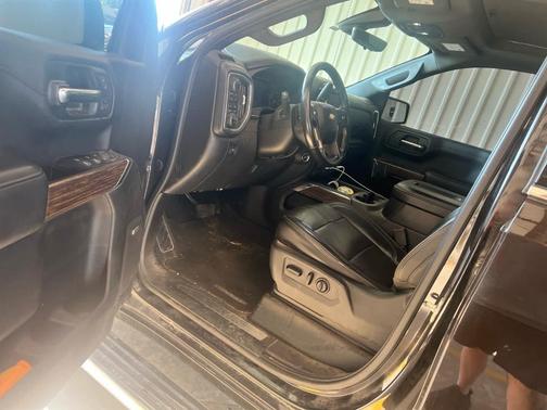 2019 Chevrolet Silverado 1500 High Country