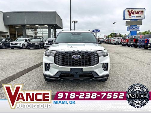 Star White 2026 Ford Explorer ST-Line