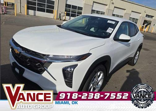 2025 Chevrolet Trax LS