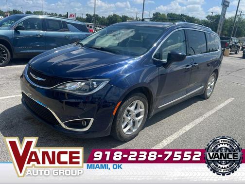2018 Chrysler Pacifica Touring-L