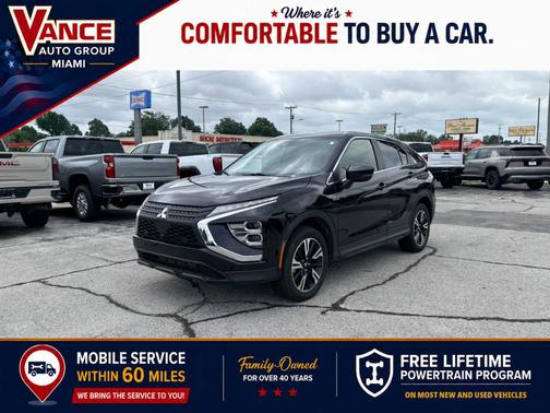Labrador Black Pearl 2025 Mitsubishi Eclipse Cross SE
