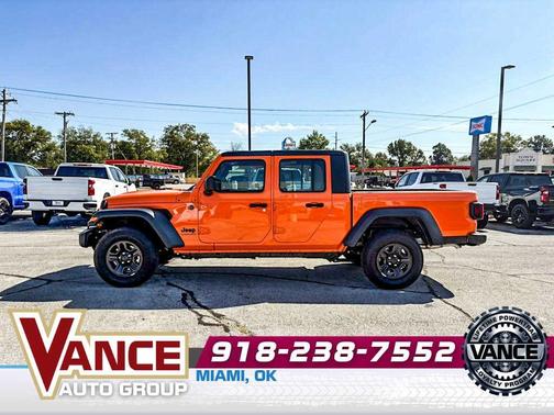 2025 Jeep Gladiator Sport