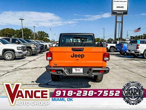 2025 Jeep Gladiator Sport