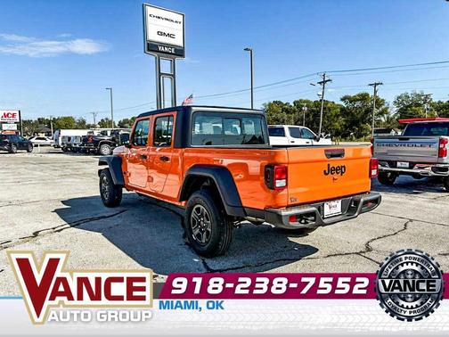 2025 Jeep Gladiator Sport