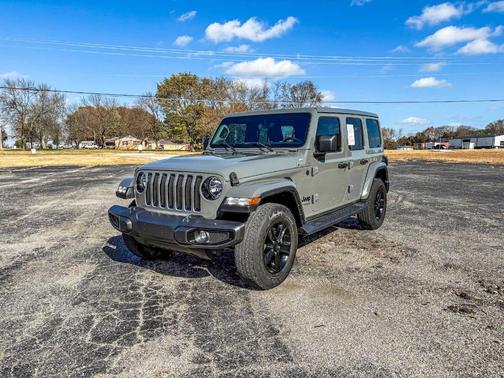 2022 Jeep Wrangler Unlimited Sahara Altitude