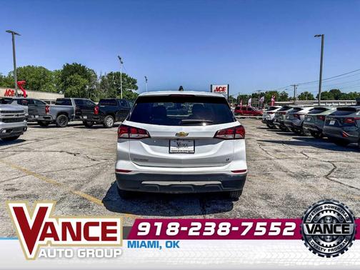 Summit White 2024 Chevrolet Equinox LT
