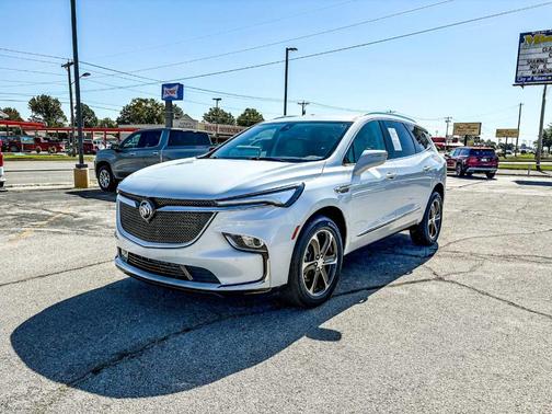 2022 Buick Enclave Essence