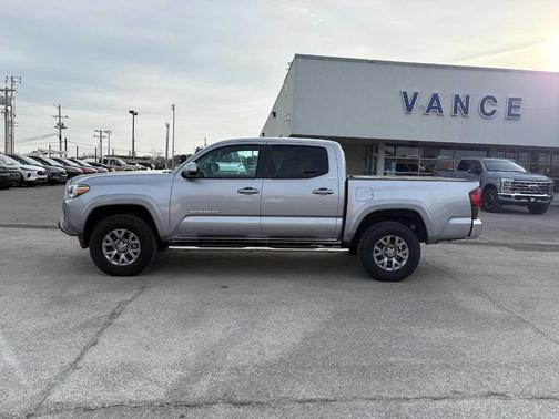 2018 Toyota Tacoma SR5